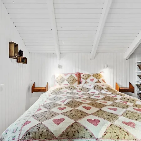 3 Bedroom Amazing In Ansager