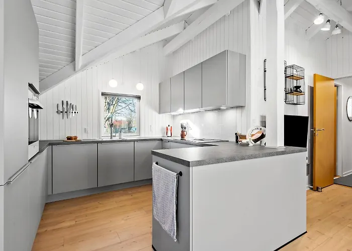 Feriehus 3 Bedroom Amazing In Ansager